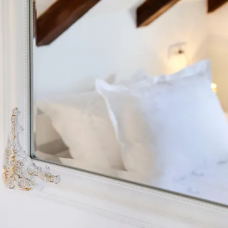 Rustic Stone House Bajeli With Jacuzzi 4*