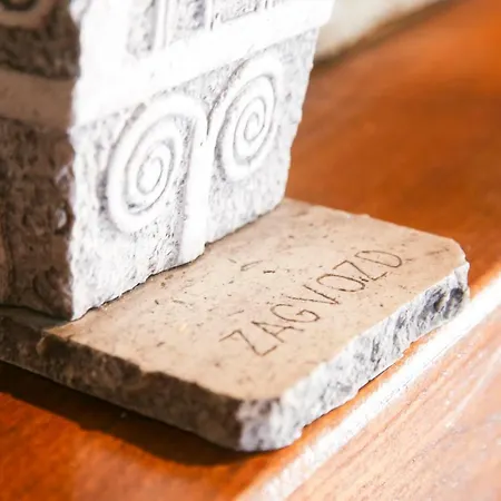 Rustic Stone House Bajeli With Jacuzzi Zagvozd