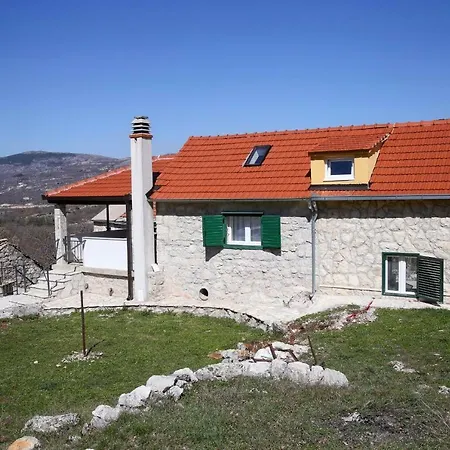 Rustic Stone House Bajeli With Jacuzzi Zagvozd